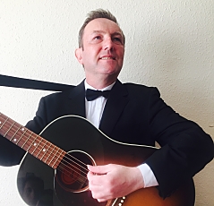 A photo of Ian M Lindsay